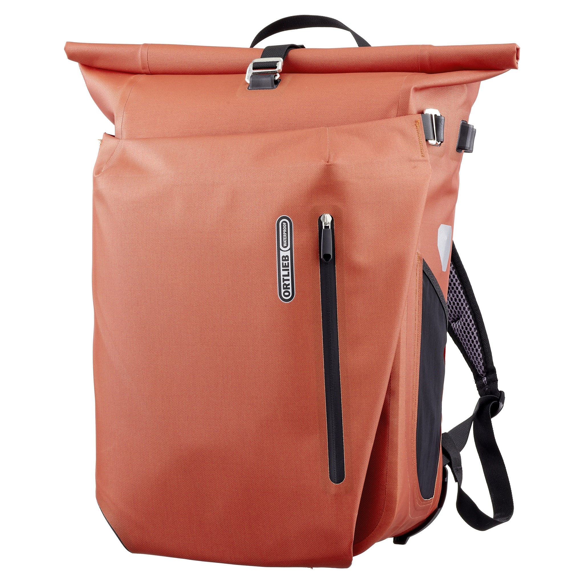 fahrradtasche-gepaecktraeger-ortlieb-383kbr.jpg Wasserdichte Fahrradtaschen von ORTLIEB | In Deutschland produziert – Bild 1