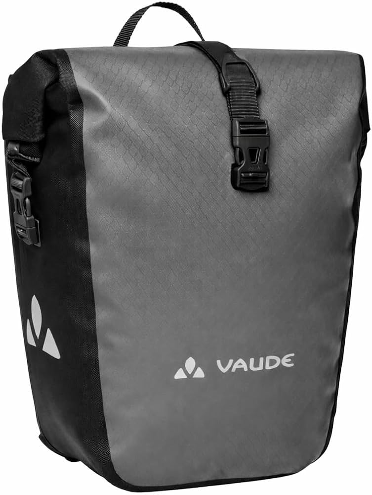 fahrradtasche-gepaecktraeger-vaude-530ufl.jpg VAUDE Fahrradtasche für Gepäckträger Aqua Back Single 1 x 24 L, Hinterradtasche wasserdicht, Fahrrad Gepäckträgertasche hinten, einfache Befestigung – Made in Germany, anthrazit, Einheitsgröße : Amazon.de: Sport & Freizeit – Bild 1