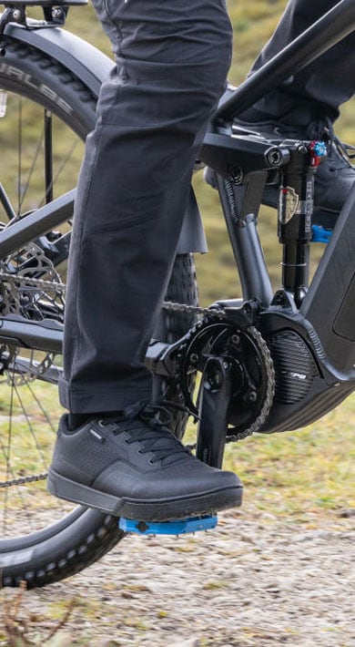 klickpedale-schuhe-660adv-1.jpg Die richtige Schuh und Pedal Kombination für den Fahrrad Alltag – Bild 1