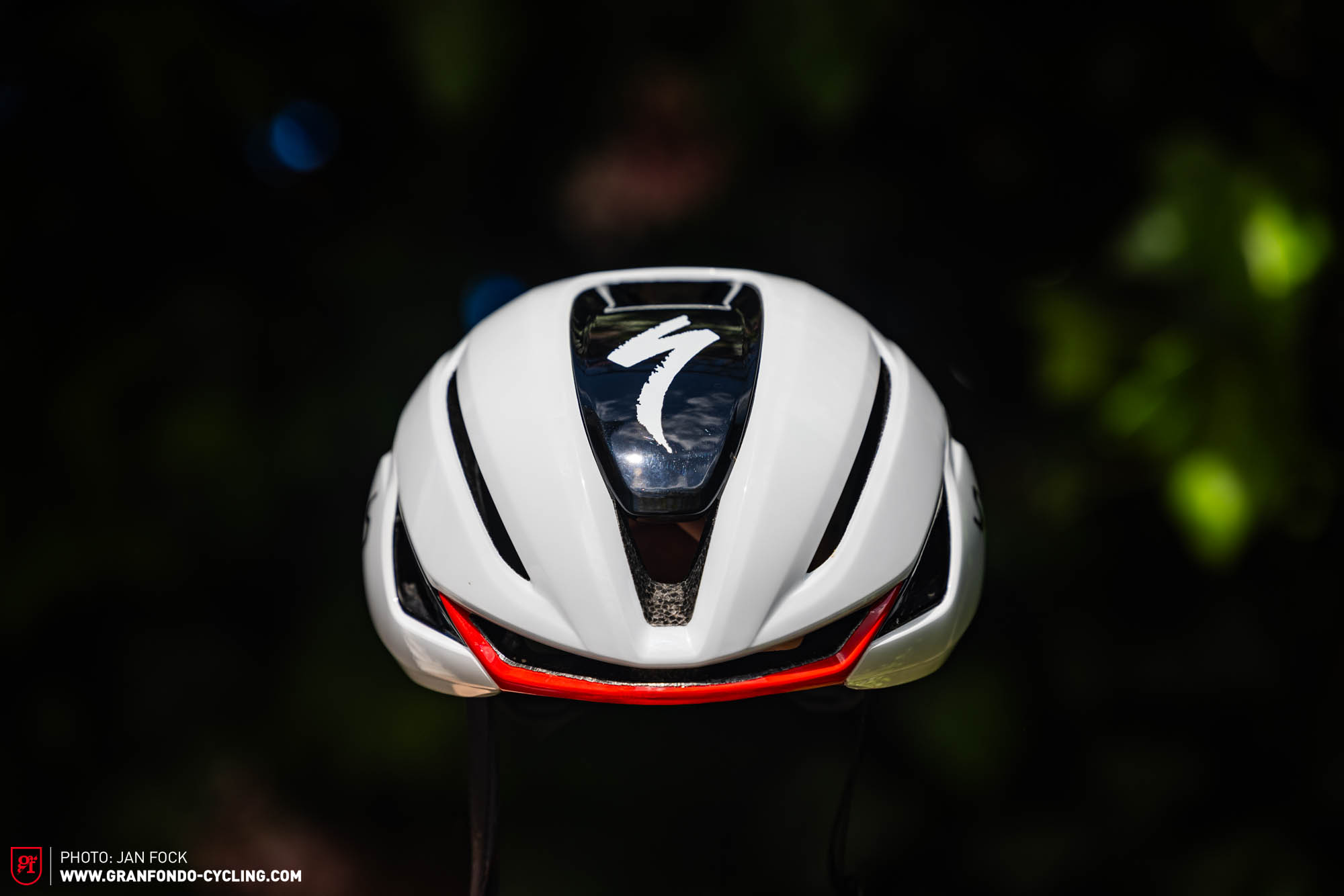 specialized-helme-383lau-1.jpg Hot or Not? Der neue Specialized S Works Evade 4 Rennradhelm im Test | GRAN FONDO Cycling Magazine – Bild 1