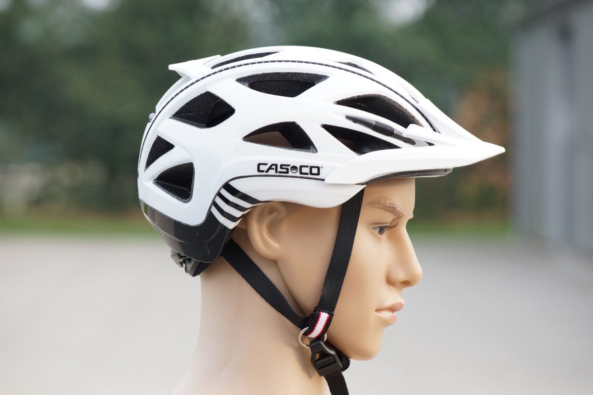 testsieger-fahrradhelm-470sqz-1.jpg Casco Activ 2 Test Fahrradhelm GUT – Bild 1