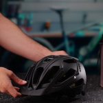 uvex Quatro cc MIPS Fahrradhelm, Black matt, 52 57 cm | MIPS System stufenlose Anpassung des Gurtbandes : Amazon.de: Sport & Freizeit