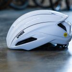 Uvex Surge Aero MIPS im Test Velomotion